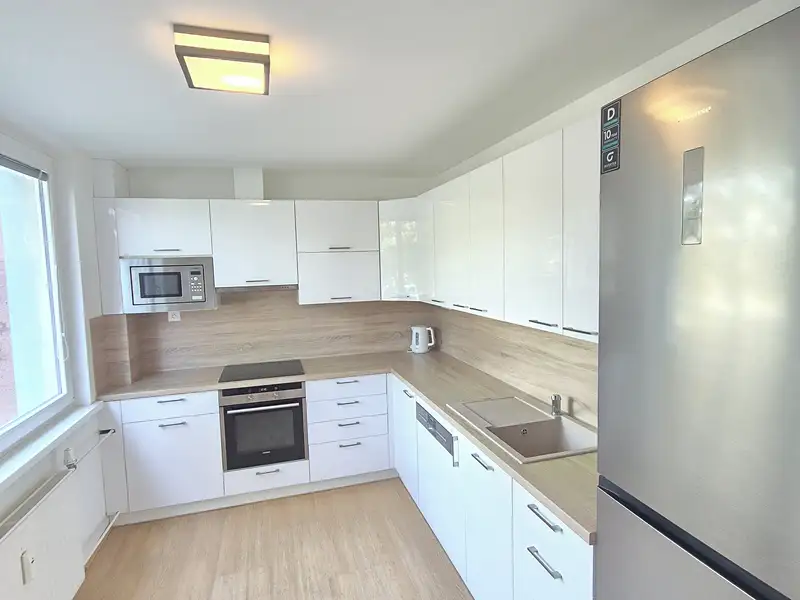 Pronájem bytu 3+kk 76 m², Olomouc – náhled fotky 1