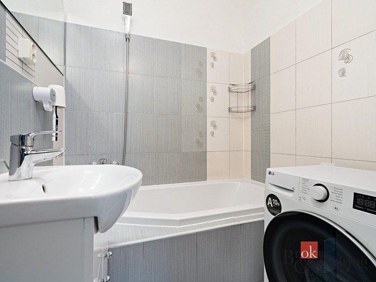 Prodej bytu 4+1, 82 m² (8 z 13)