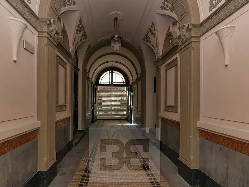 Pronájem garážového stání 15 m², Praha – náhled fotky 3