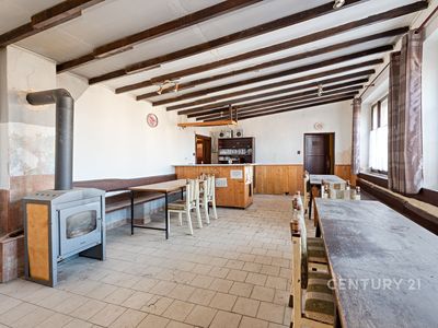 Prodej rodinného domu 223 m², pozemek 1145 m²