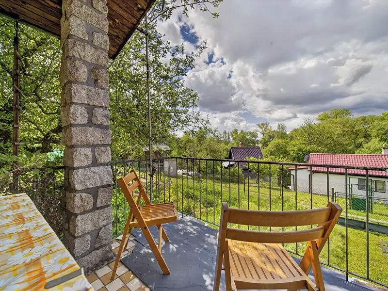 Prodej chaty 56 m², pozemek 374 m², Blovice – náhled fotky 3