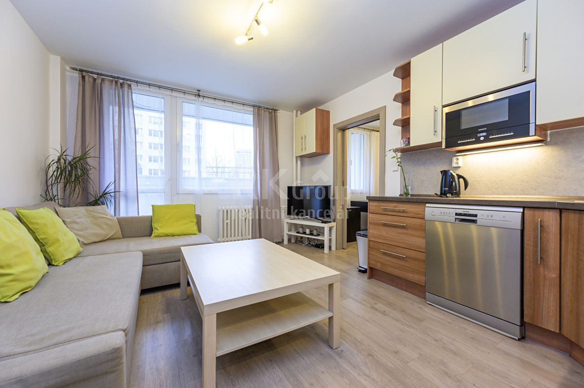 Pronájem bytu 2+kk 42 m²