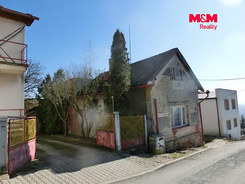 Prodej rodinného domu 25 m², pozemek 707 m², Dobrovice – náhled fotky 2