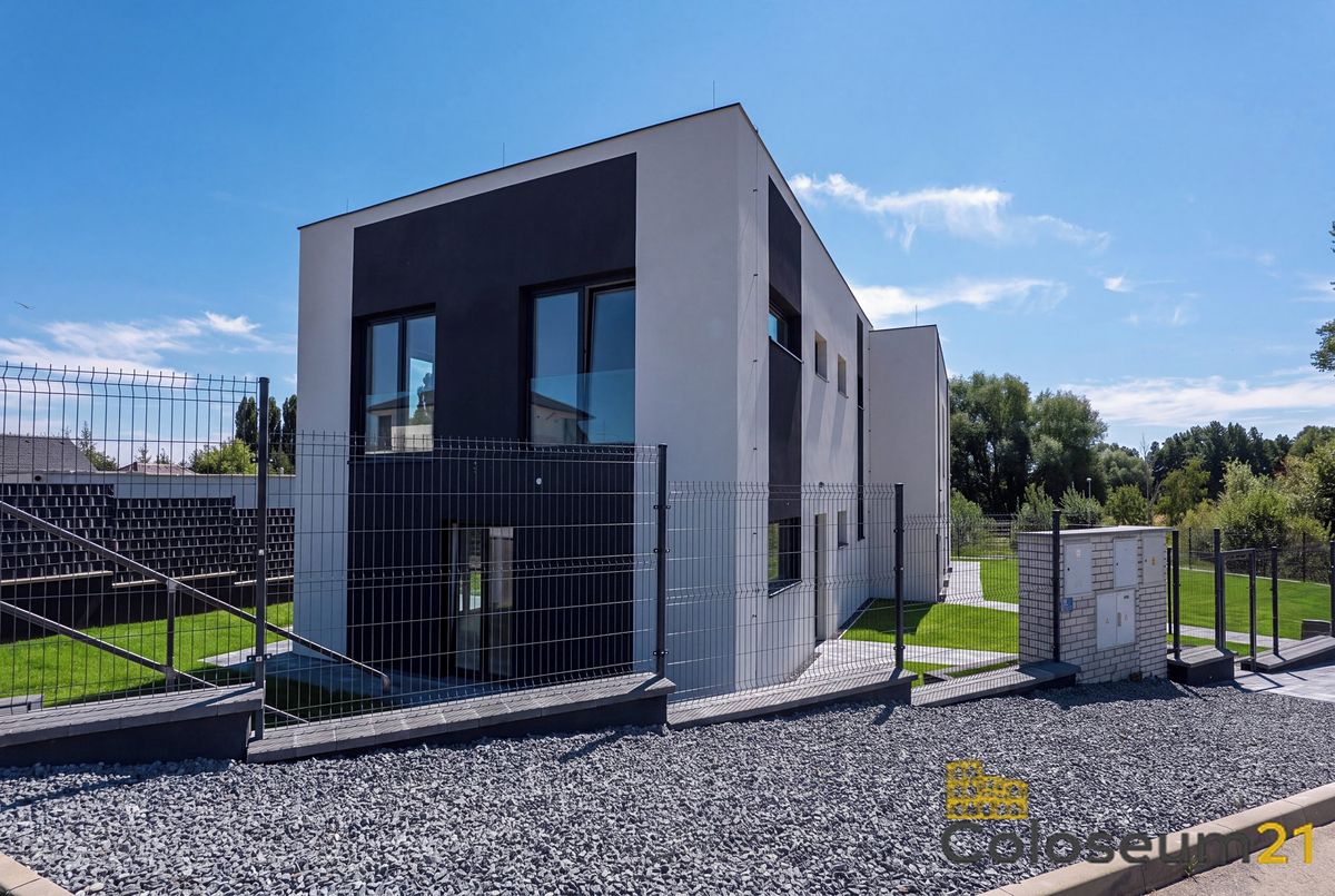 Prodej rodinného domu 160 m², pozemek 400 m² – fotografie 4