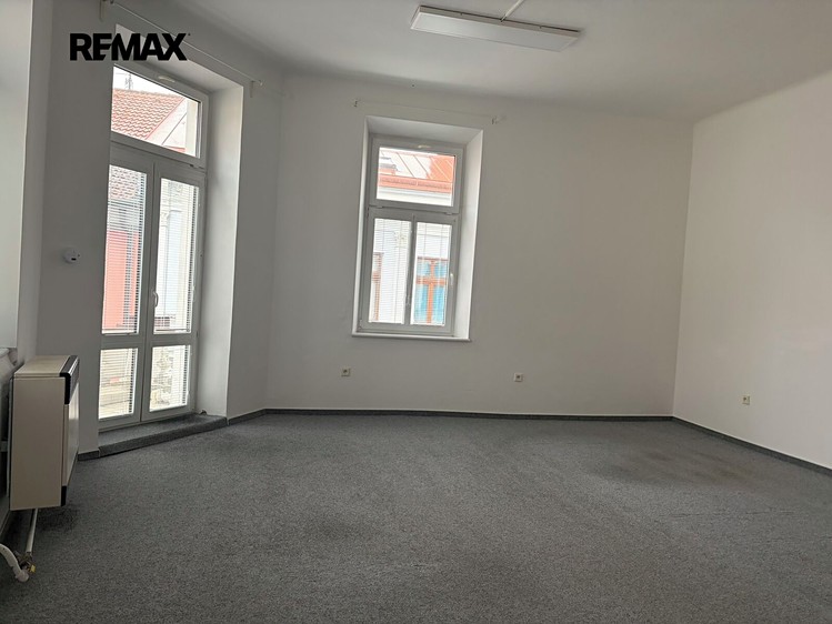 Комерційне приміщення в оренду, 70 м² (3 з 9)
