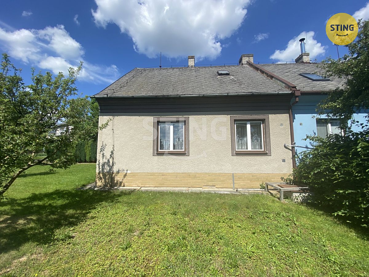 Prodej rodinného domu 88 m², pozemek 640 m² – fotografie 2
