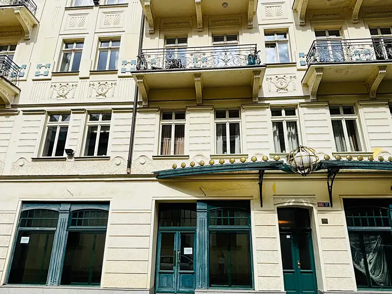 Pronájem obchodního prostoru 52 m², Karlovy Vary – náhled fotky 3