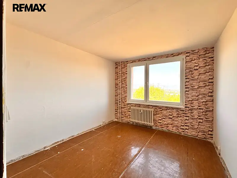Prodej bytu 3+1 62 m², Bílina – náhled fotky 2
