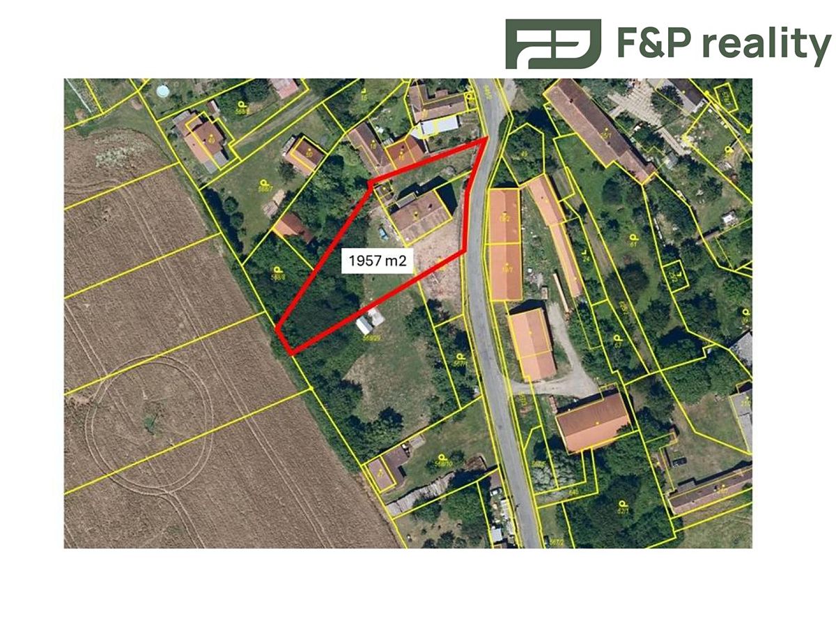 Prodej rodinného domu 300 m², pozemek 1957 m² – fotografie 4