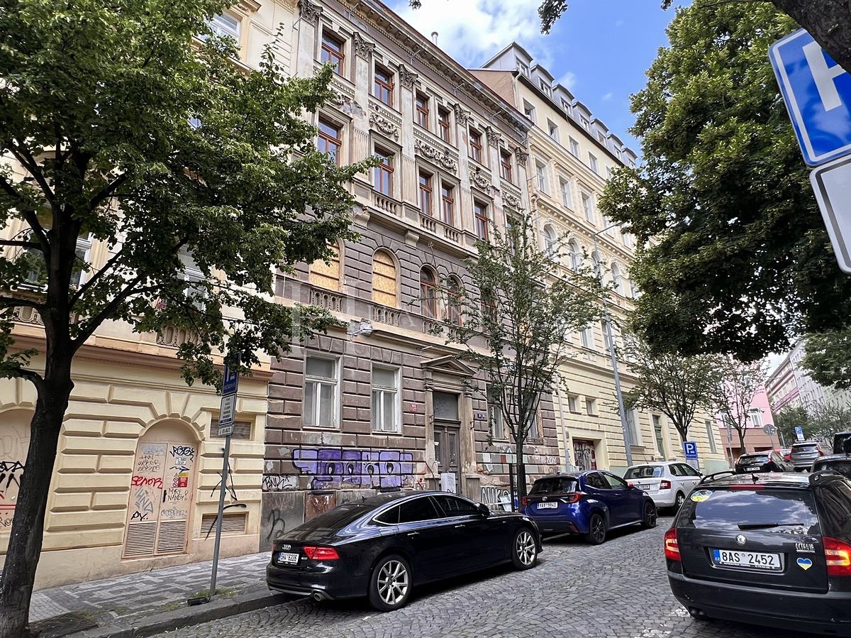 Prodej činžovního domu 1015 m² – fotografie 2