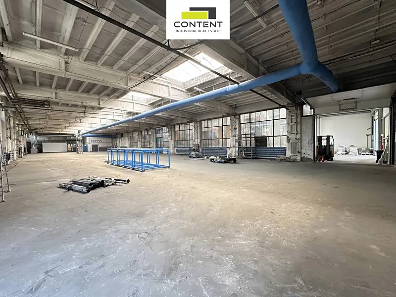 Pronájem skladového prostoru 4905 m², Praha – náhled fotky 1