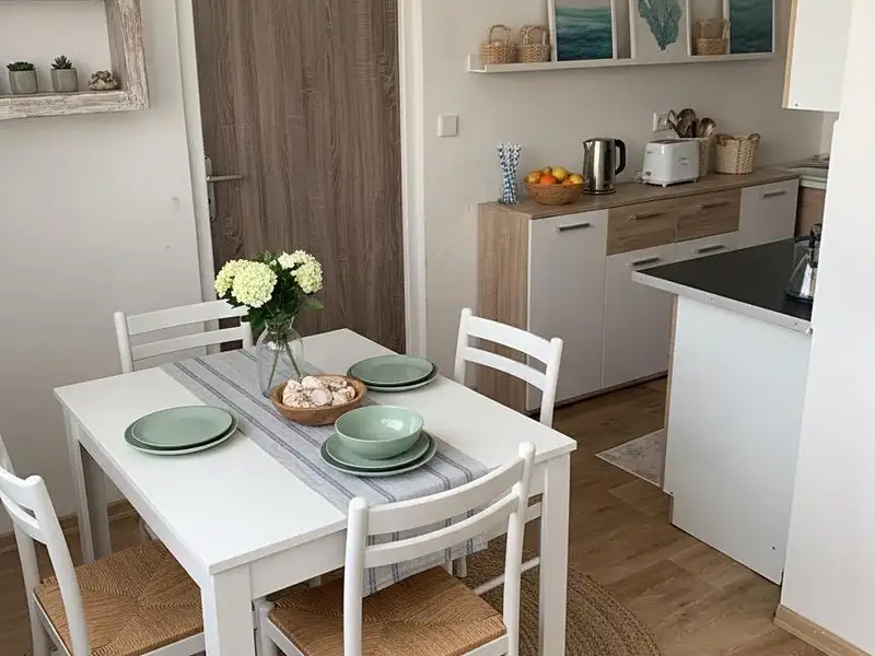 Prodej bytu 3+1 67 m², Chomutov – náhled fotky 3