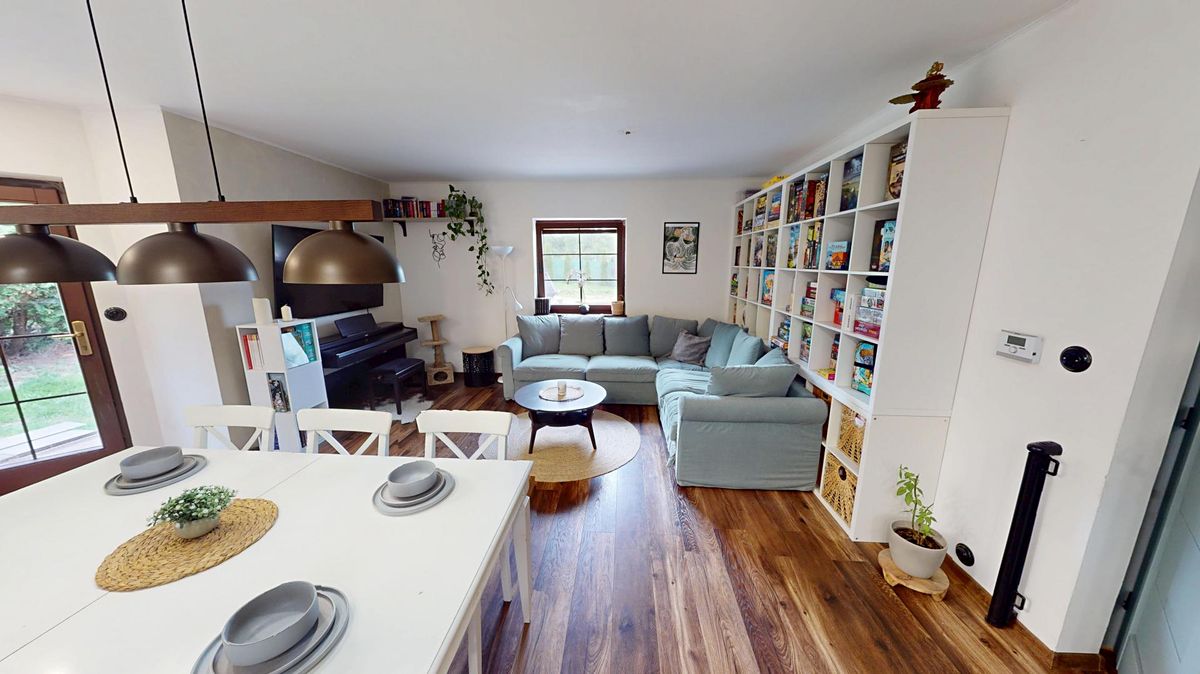 Prodej rodinného domu 133 m², pozemek 1299 m² – fotografie 3