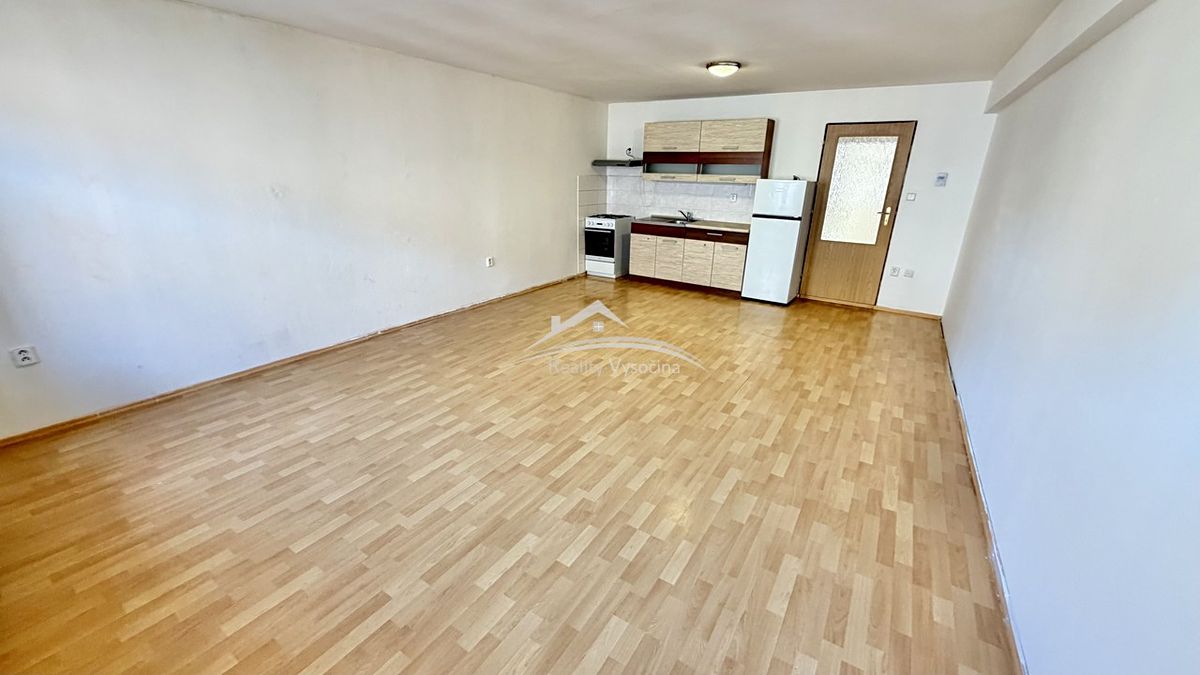 Pronájem bytu 2+kk 50 m² – fotografie 2
