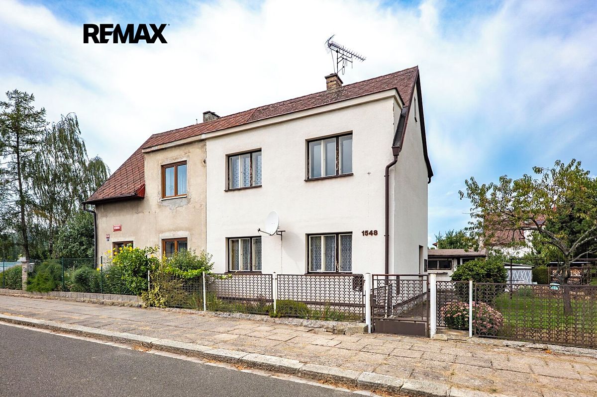 Prodej rodinného domu 200 m², pozemek 309 m²