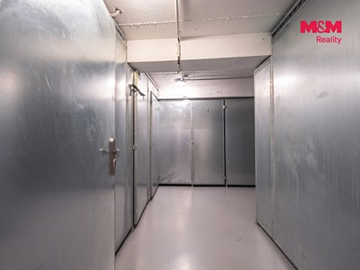 Комерційне приміщення на продаж, 54 м² (2 з 17)