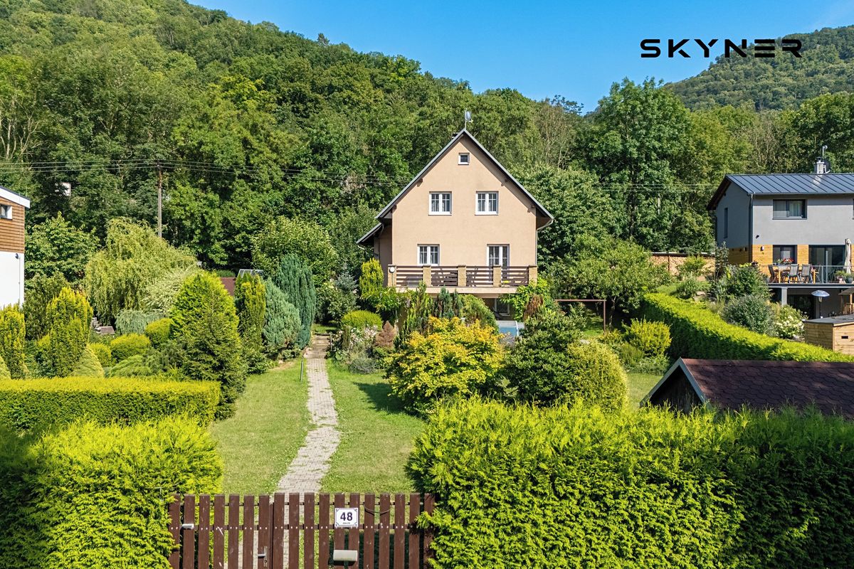 Prodej rodinného domu 160 m², pozemek 1684 m²