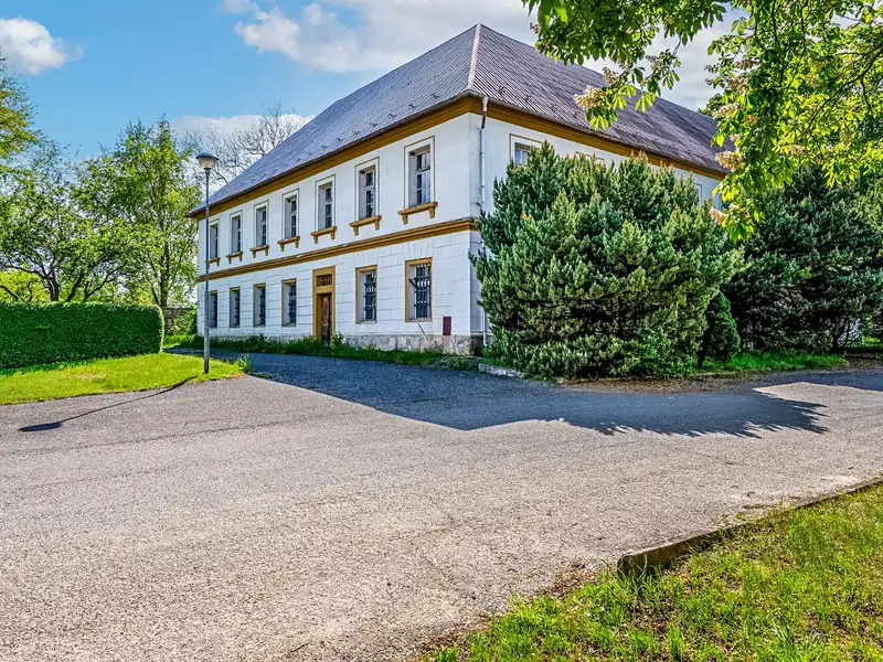 Prodej komerční nemovitosti 3000 m², Velké Všelisy – náhled fotky 3