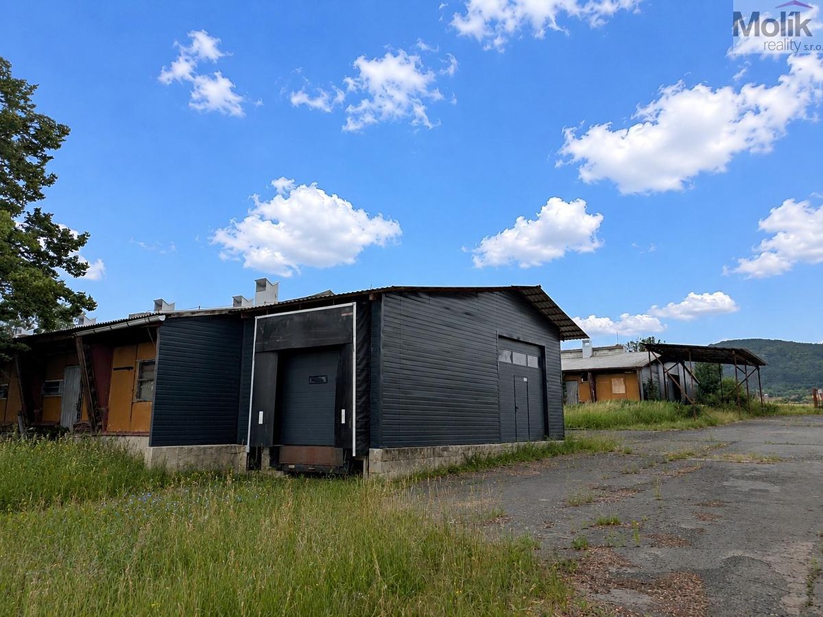 Pronájem skladového prostoru 1700 m²