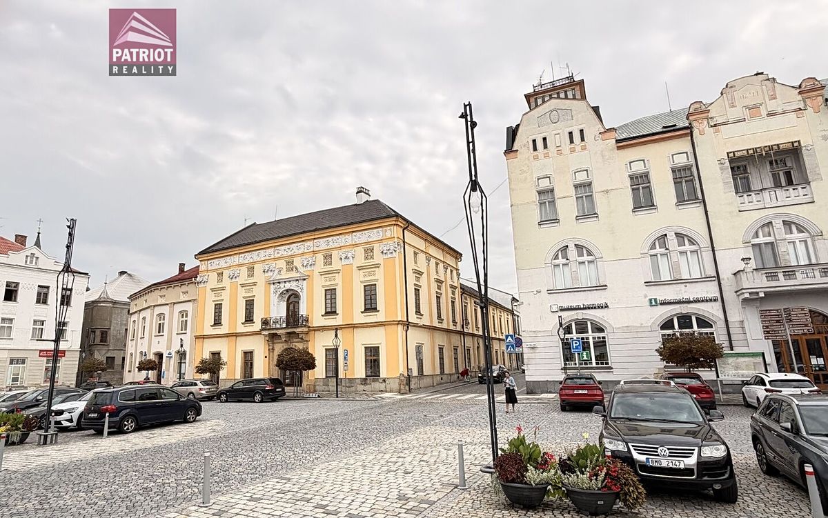 Prodej činžovního domu 700 m² – fotografie 2