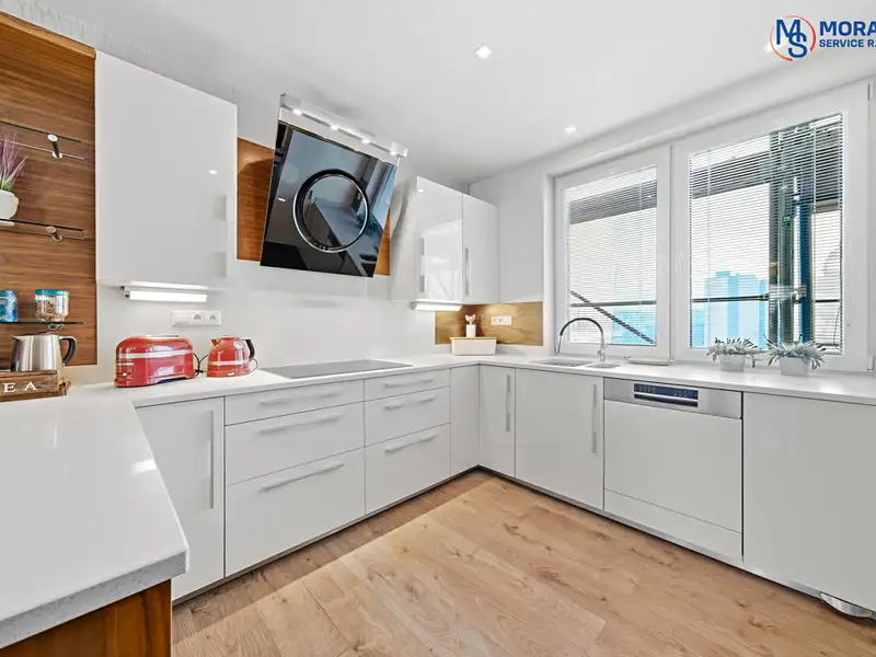 Prodej bytu 3+1 94 m², Olomouc – náhled fotky 3