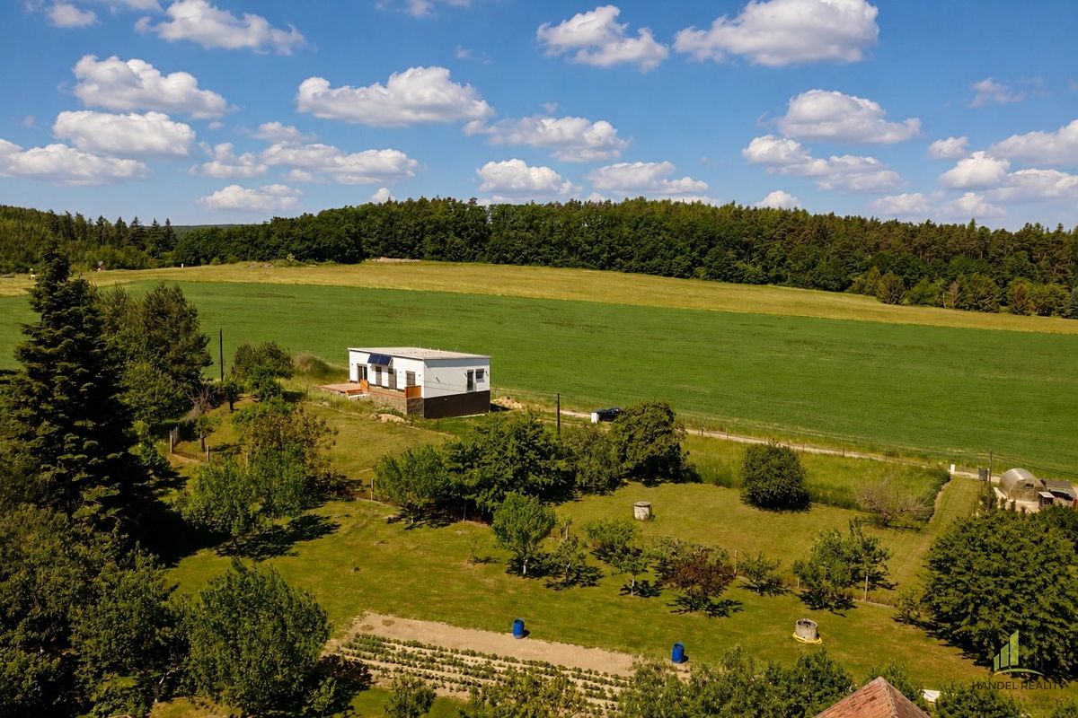Prodej stavebního pozemku 1383 m²