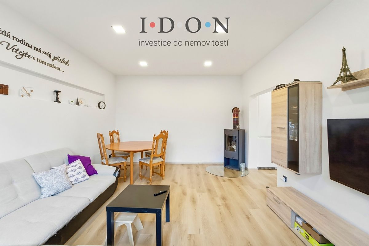 Prodej rodinného domu 87 m², pozemek 298 m² – fotografie 3