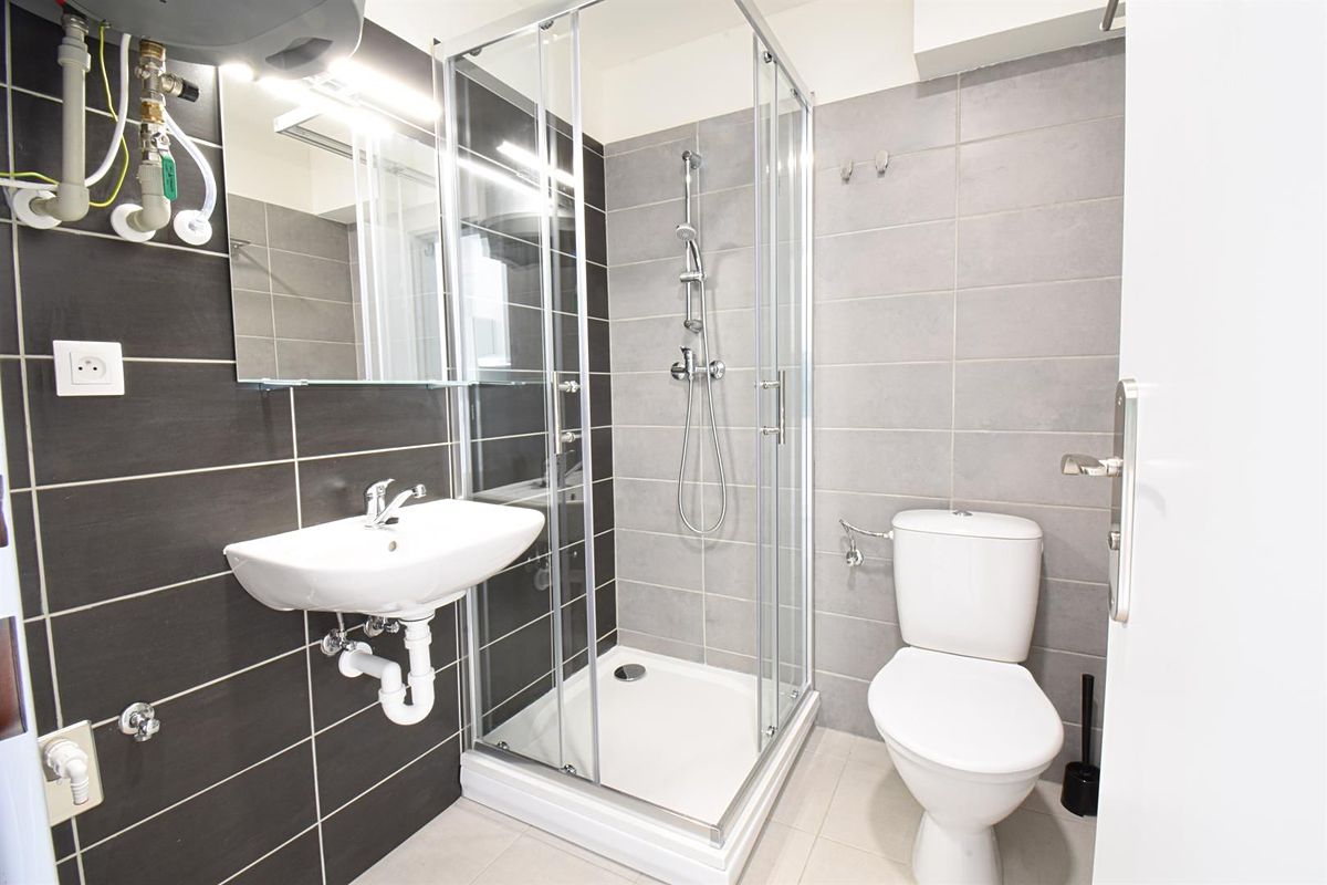Pronájem bytu 1+kk 17 m² – fotografie 5
