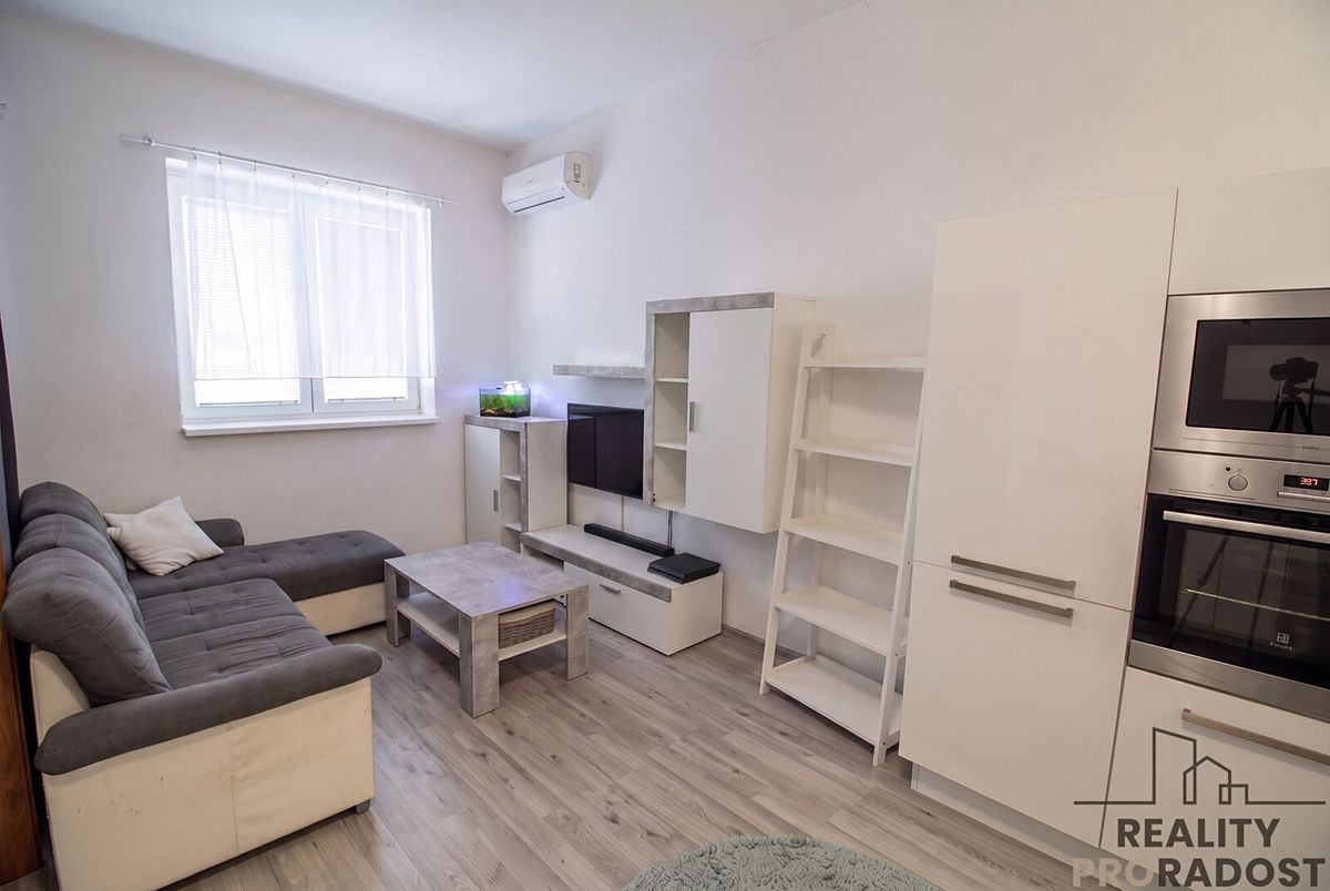 Pronájem bytu 2+kk 51 m²