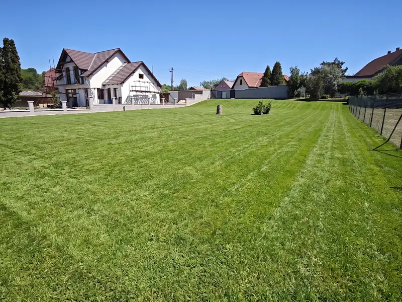 Prodej stavebního pozemku 1046 m², Nižbor – náhled fotky 2