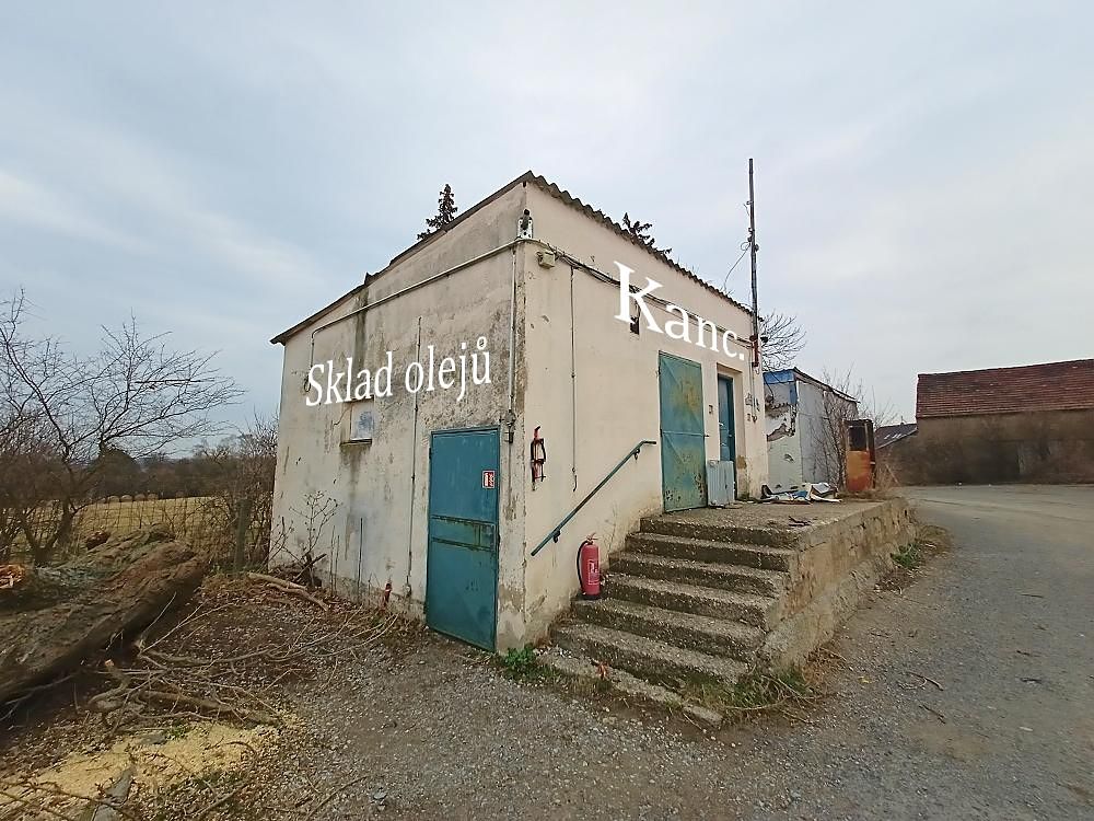 Pronájem komerčního pozemku 155 m² – fotografie 4