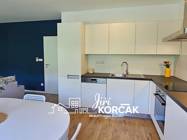 Квартира 2+kk в оренду, 69 м² (9 з 29)