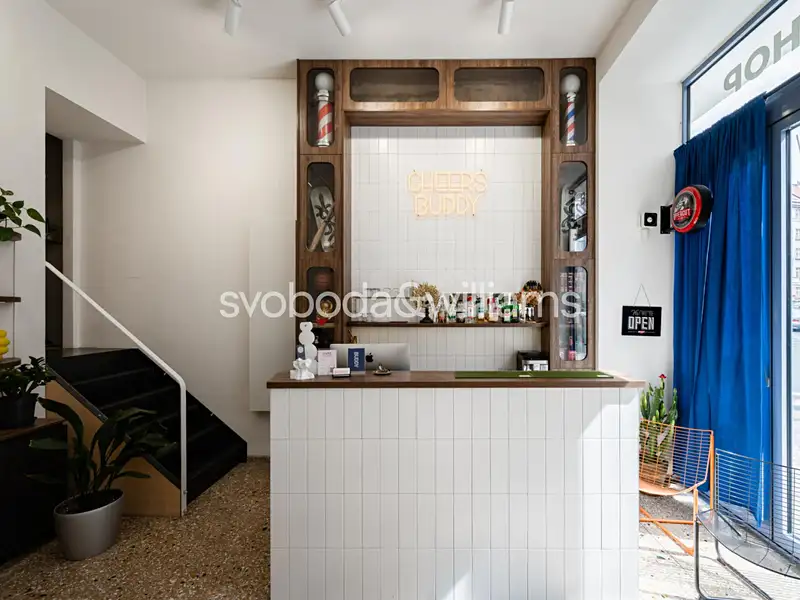 Prodej obchodního prostoru 156 m², Praha – náhled fotky 2