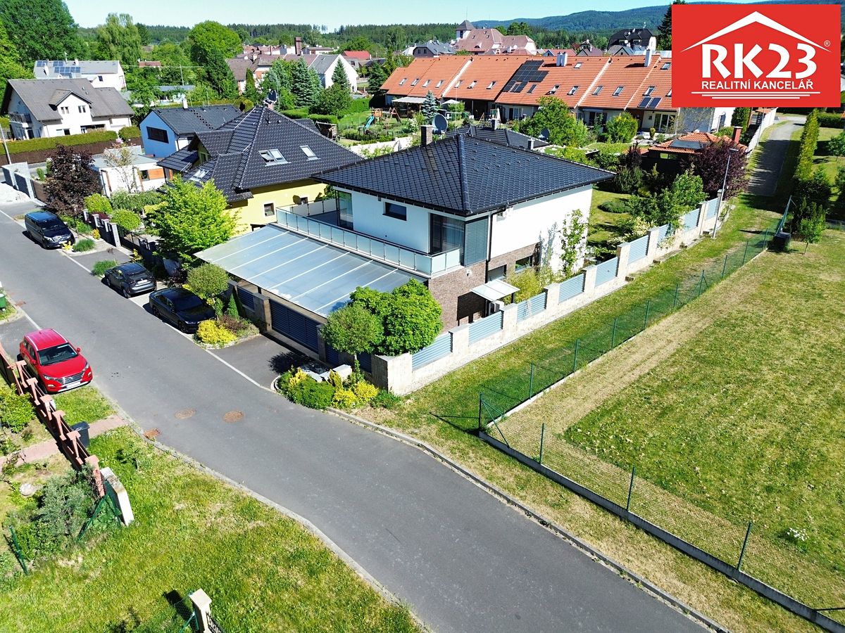 Prodej rodinného domu 187 m², pozemek 788 m²