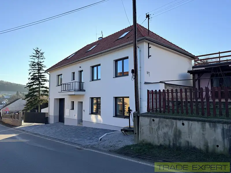 Prodej bytu 2+kk 36 m², Otmíče – náhled fotky 1