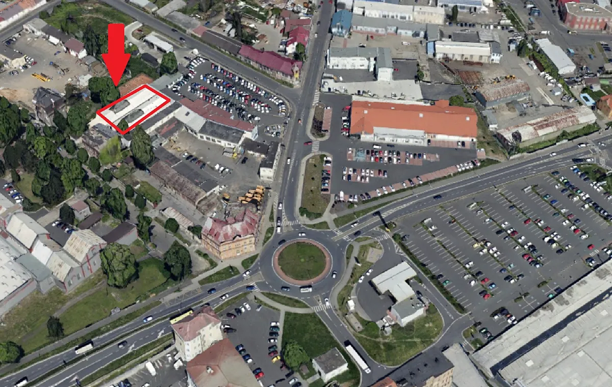 Pronájem skladového prostoru 1100 m²
