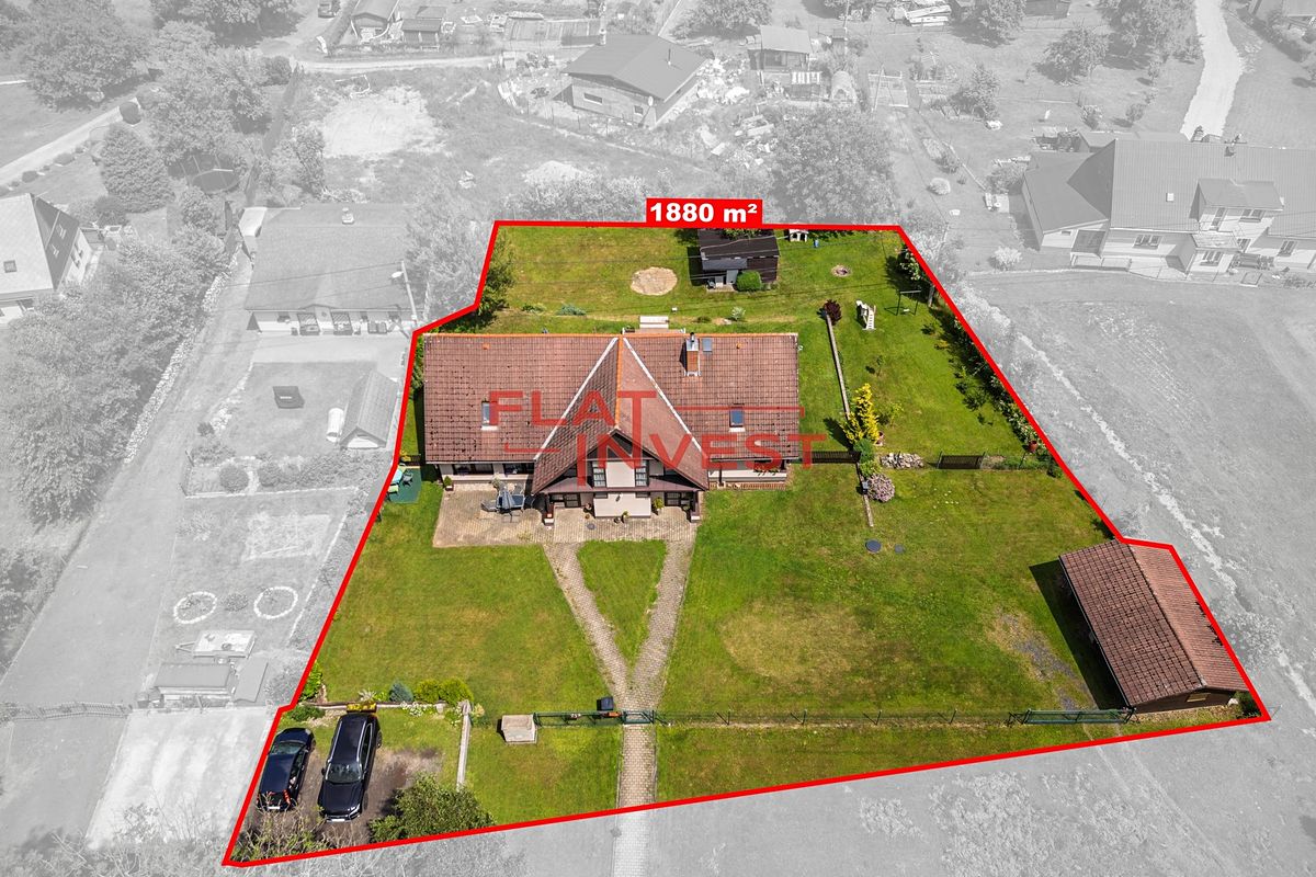 Prodej rodinného domu 266 m², pozemek 2024 m² – fotografie 2
