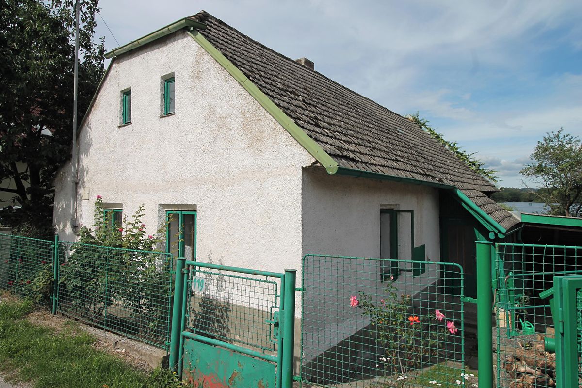 Prodej rodinného domu 100 m², pozemek 324 m²