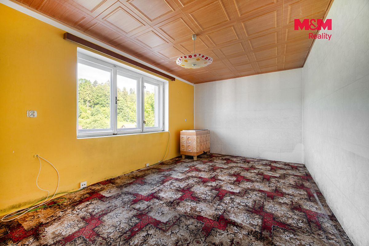 Prodej rodinného domu 125 m², pozemek 1210 m² – fotografie 2