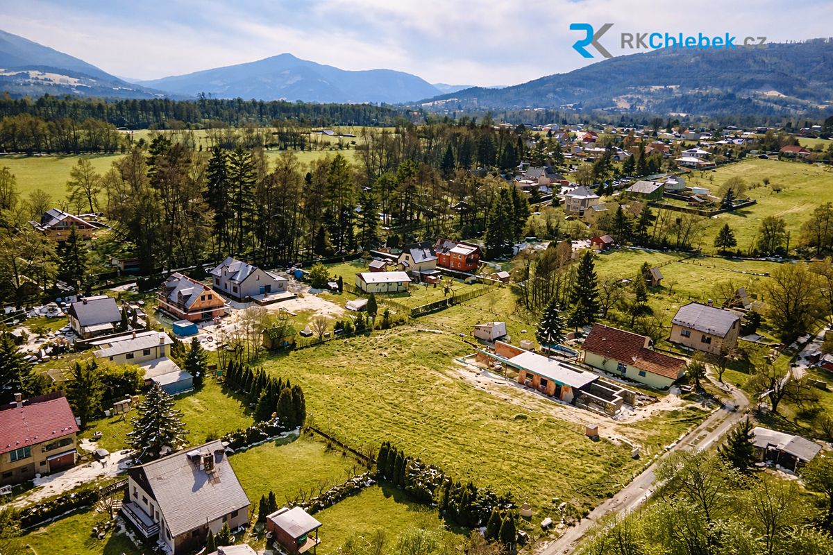 Prodej stavebního pozemku 1288 m² – fotografie 5