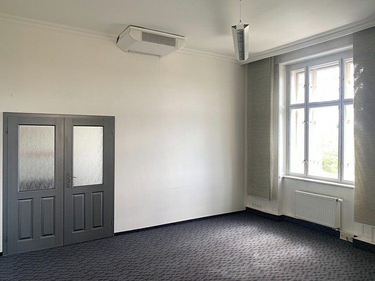 Комерційне приміщення в оренду, 119 м² (6 з 22)
