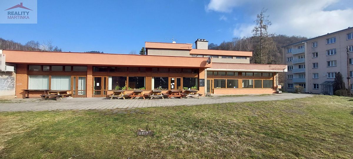 Pronájem obchodního prostoru 147 m² – fotografie 3