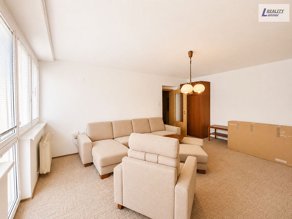 Pronájem bytu 3+1 91 m² – fotografie 4