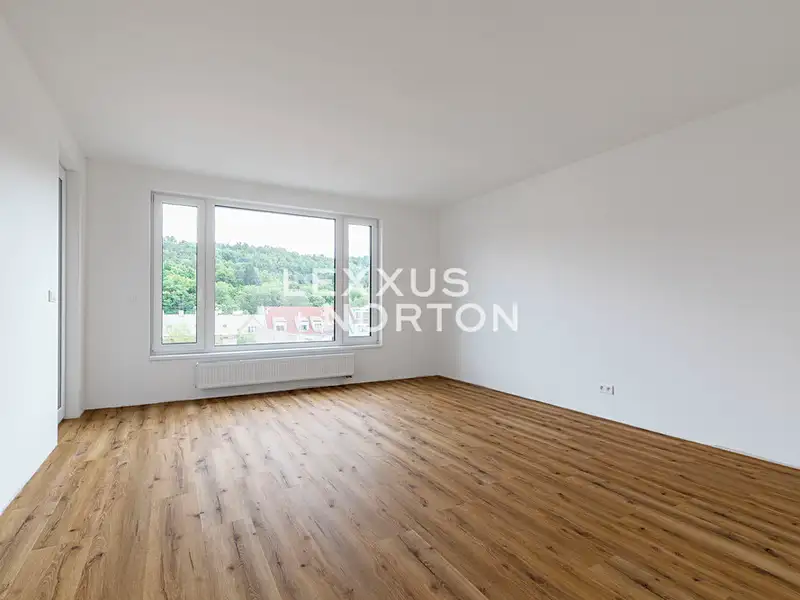 Prodej bytu 2+kk 54 m², Praha – náhled fotky 3