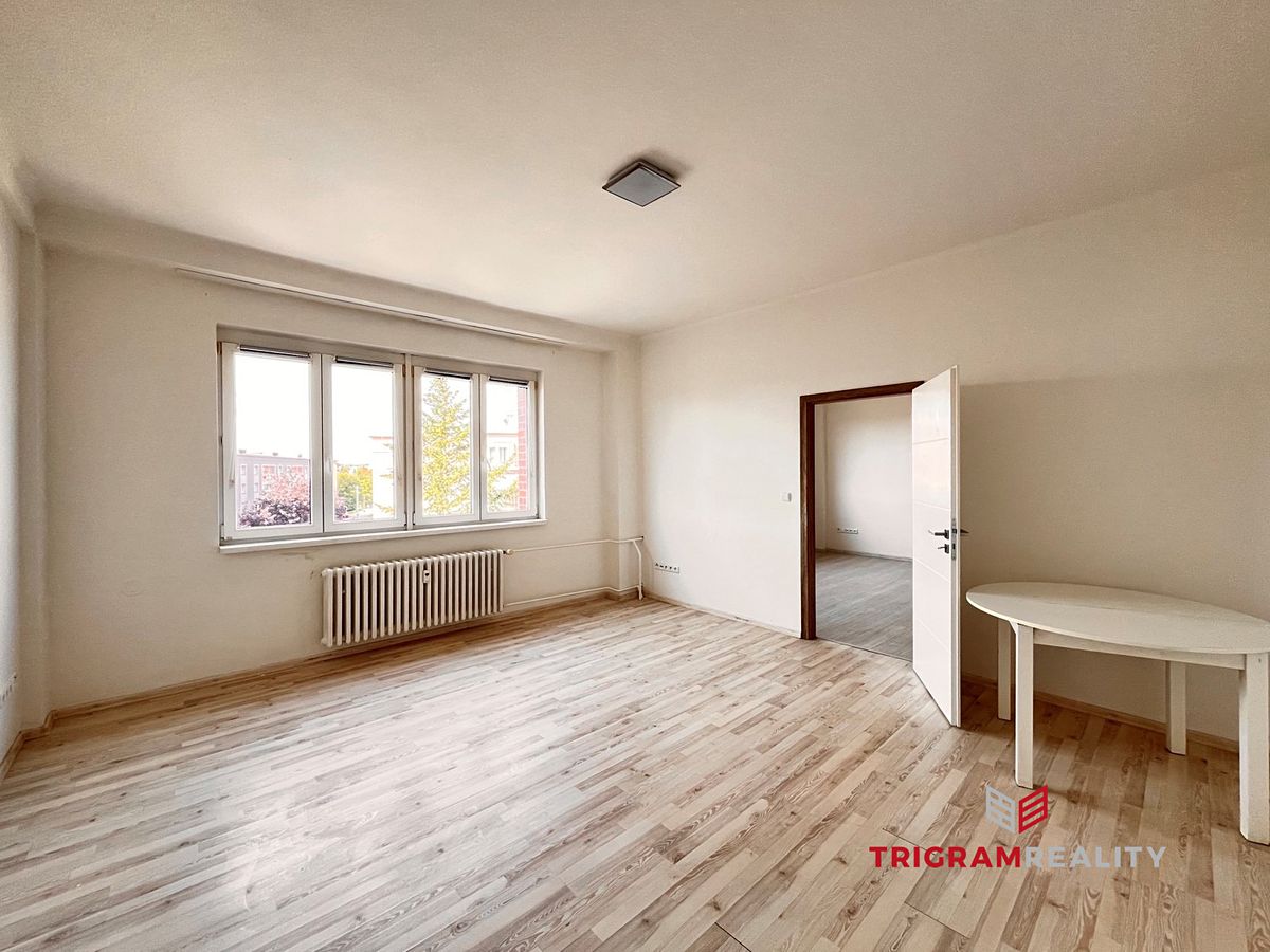 Pronájem bytu 3+kk 77 m² – fotografie 3