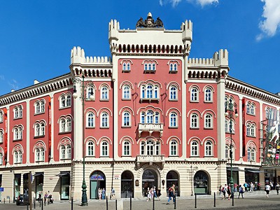 Pronájem kanceláře 2 375 m²