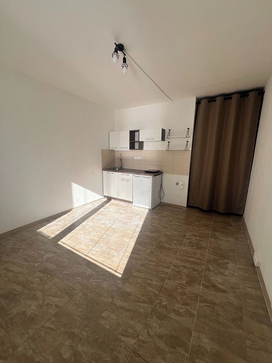 Pronájem bytu 1+kk 22 m²