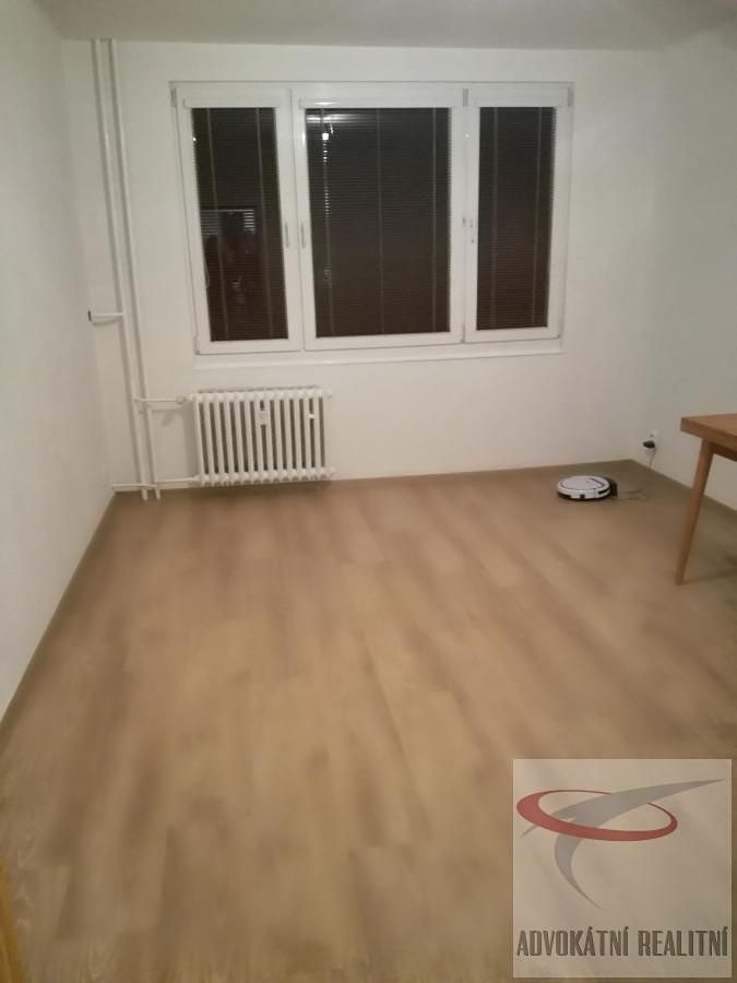 Pronájem bytu 2+1 60 m² – fotografie 2
