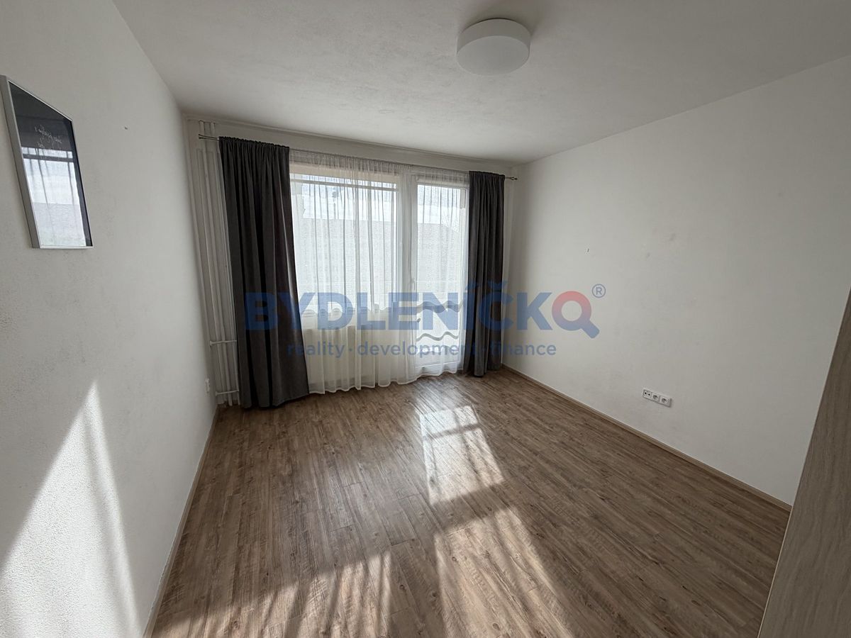 Pronájem bytu 3+1 85 m² – fotografie 5