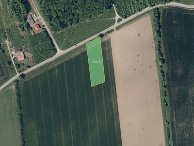 Prodej pole 2109 m²